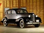 Oldsmobile Six 4-Door Touring Sedan 1937 года